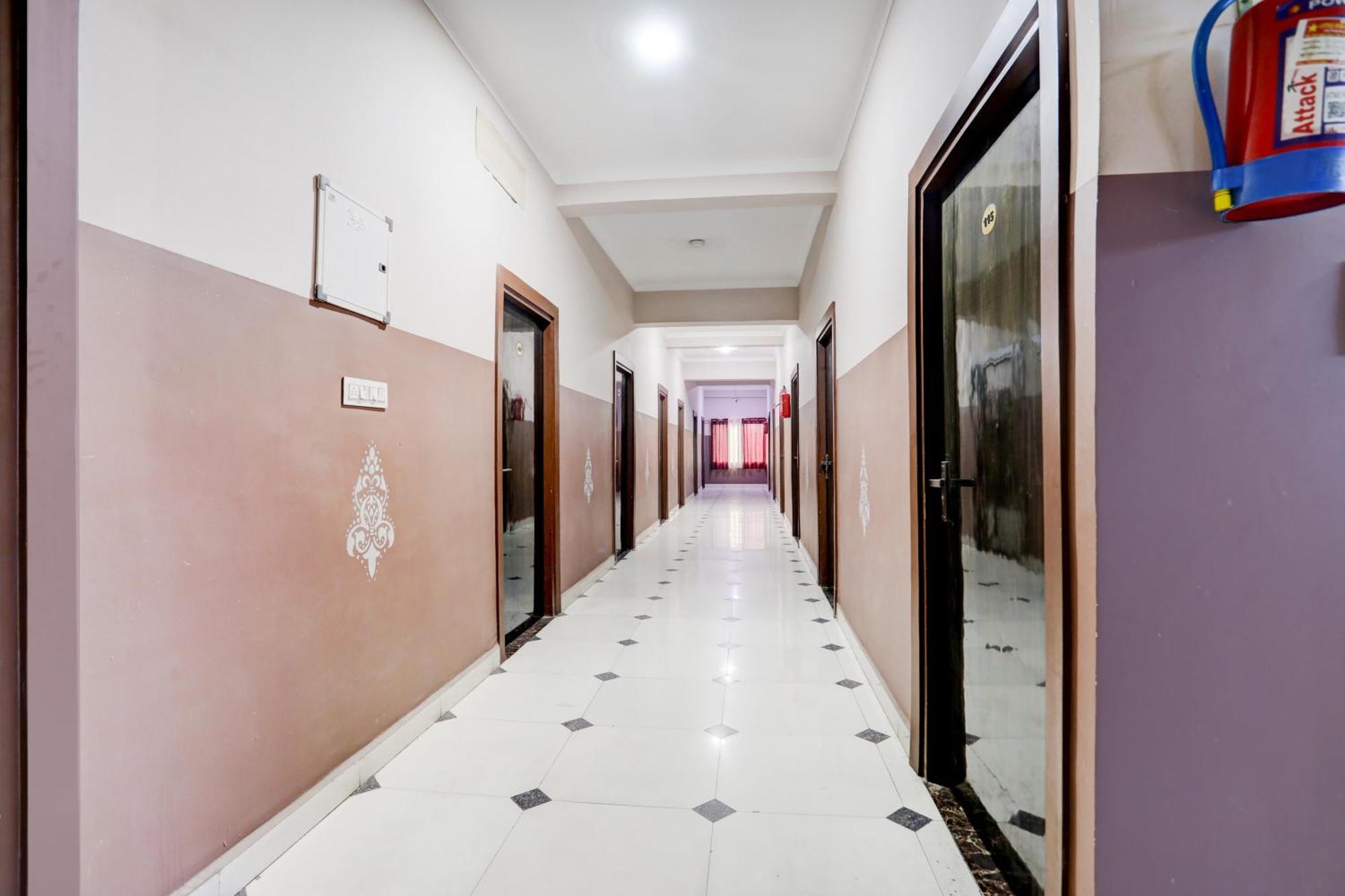 Hotel Super Townhouse Gida Near Rto Office à Gorakhpur Extérieur photo