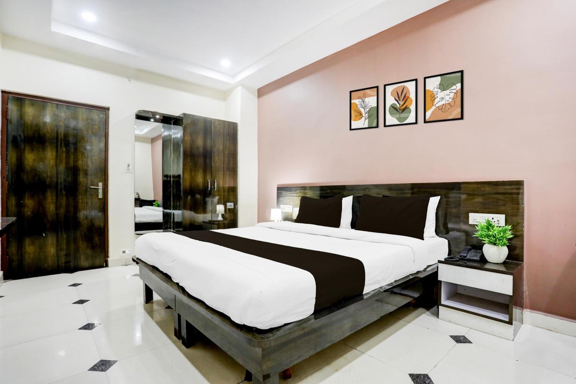 Hotel Super Townhouse Gida Near Rto Office à Gorakhpur Extérieur photo